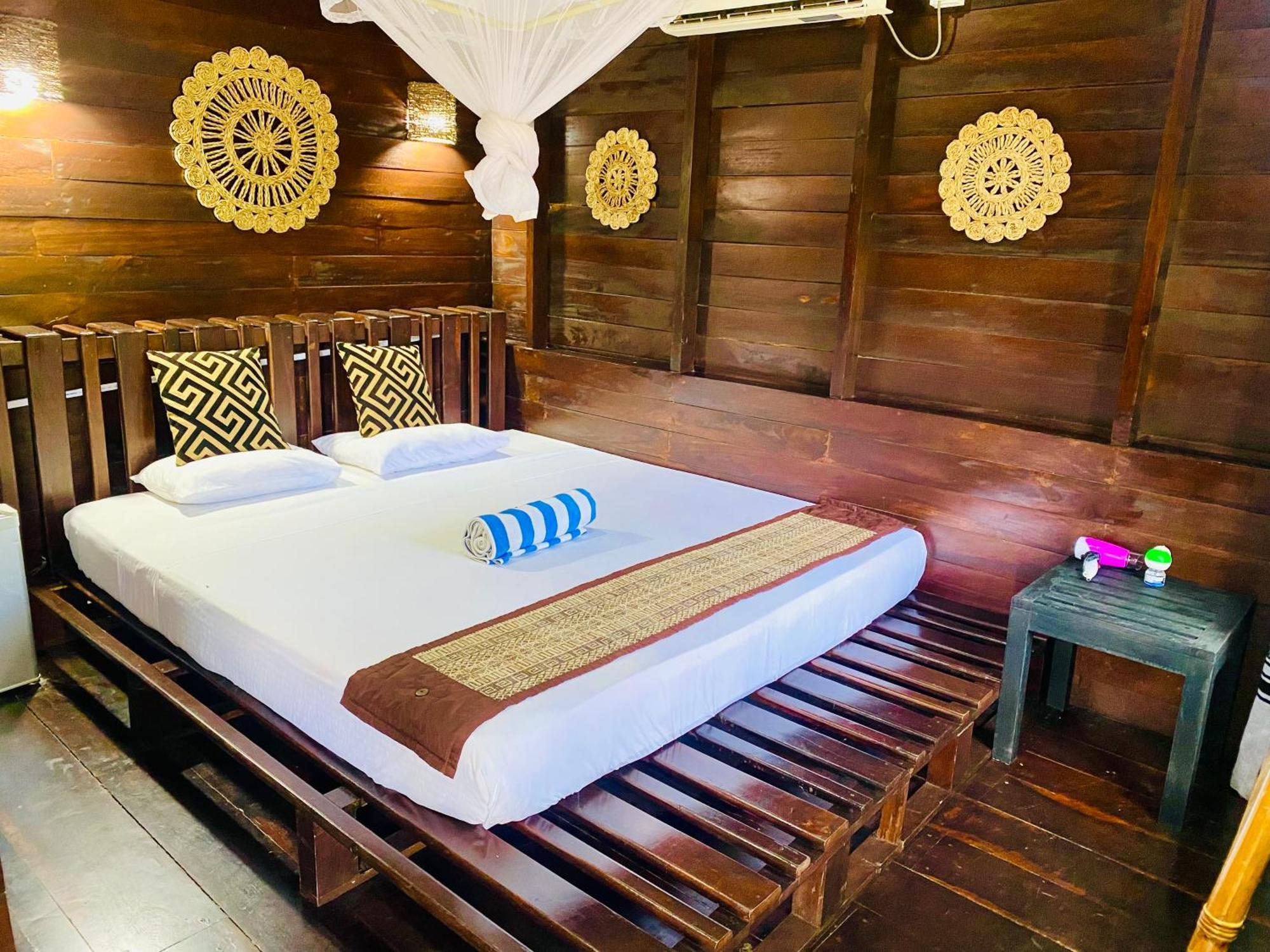 Coco Palm Villa And Cabanas Tangalle Exteriör bild
